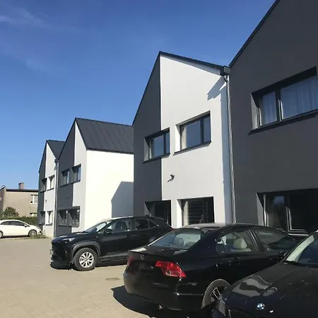 To Tu Apartment Pierwoszyno
